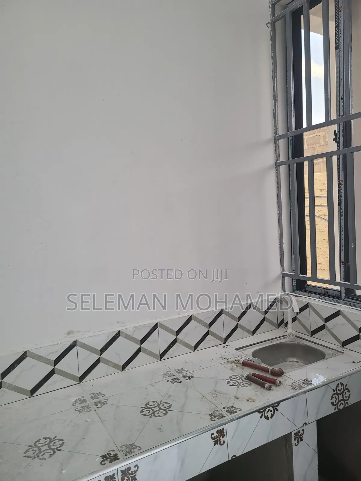 Furnished 3bdrm House in Biriani Real Estate, Chamazi for sale