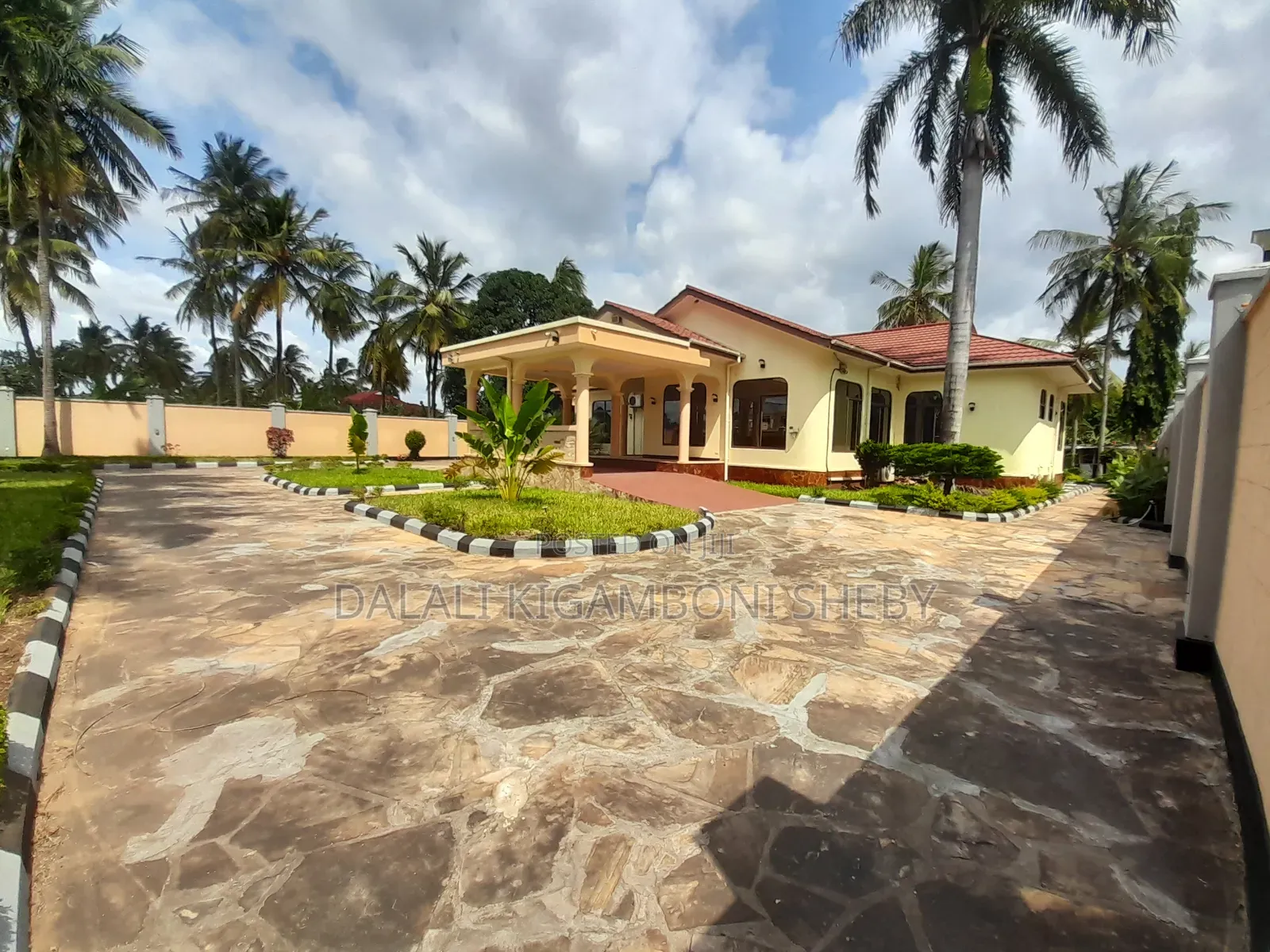 3bdrm House in Kigamboni Kisota for rent