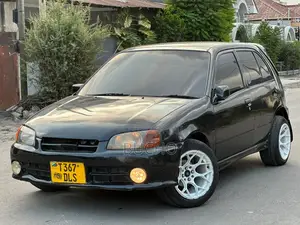Toyota Starlet 2001 Black