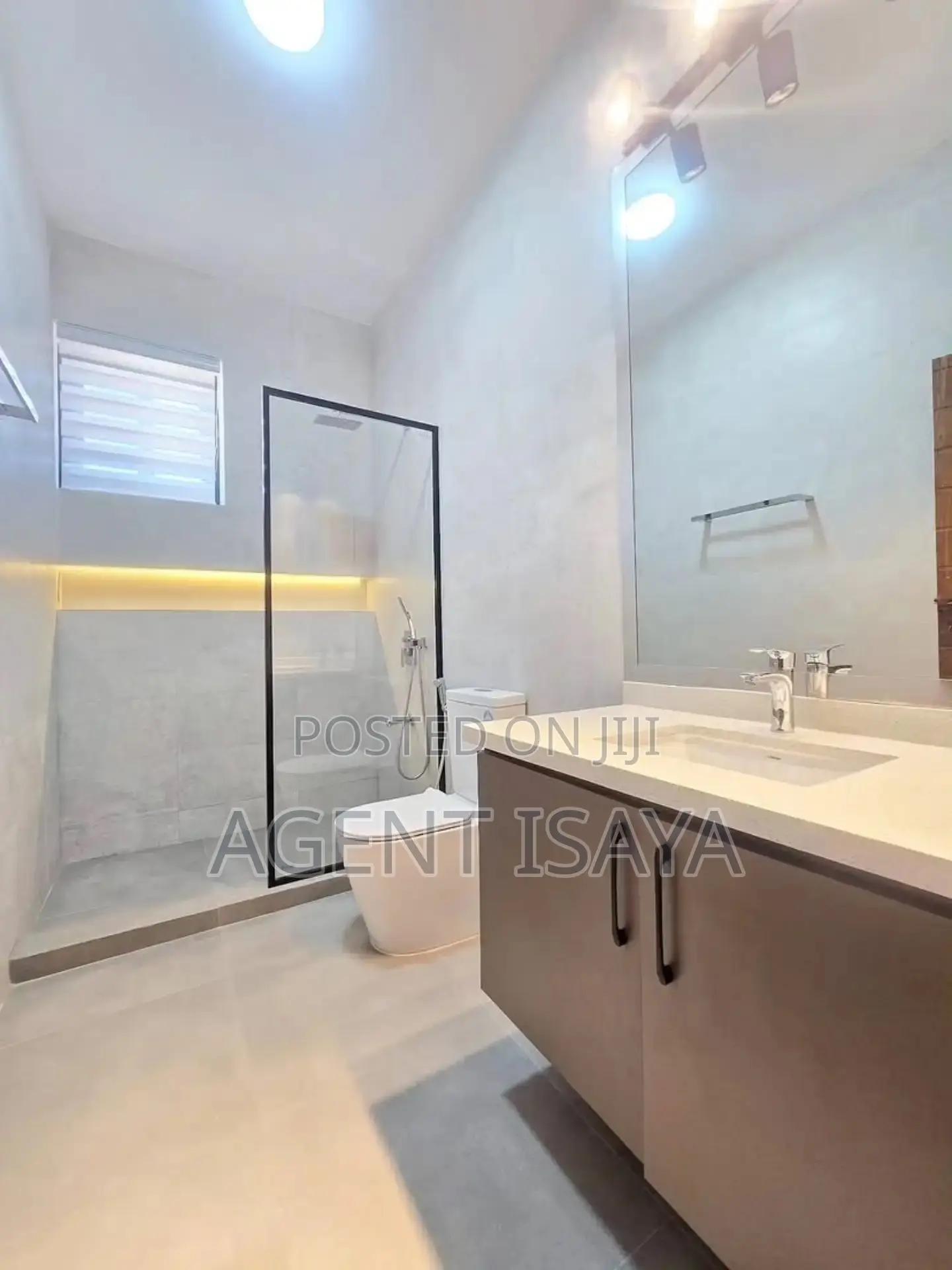 Furnished 5bdrm Apartment in Masaki for rent