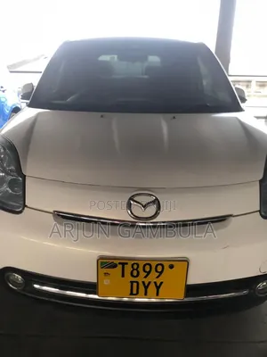 Mazda Verisa 2005 White