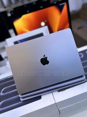 Laptop Apple MacBook Air 2022 M2 16GB Apple M2 SSD 512GB