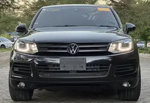 Volkswagen Touareg 2012 Black