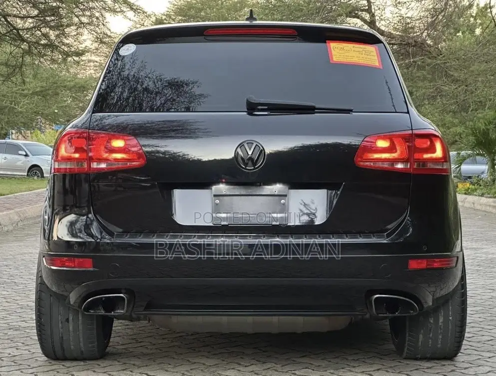 Volkswagen Touareg 2012 Black