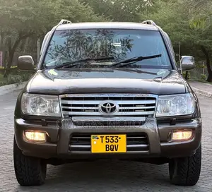 Toyota Land Cruiser HDJ 100 2001 Gray