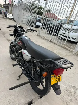 Hero Hunter 125 2025 Black