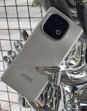 Vivo iQOO Neo10 128 GB Gray