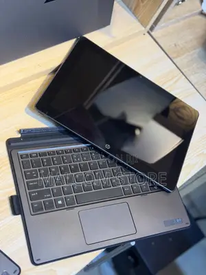 Laptop HP Elite X2 1012 4GB Intel Core M3 SSD 256GB