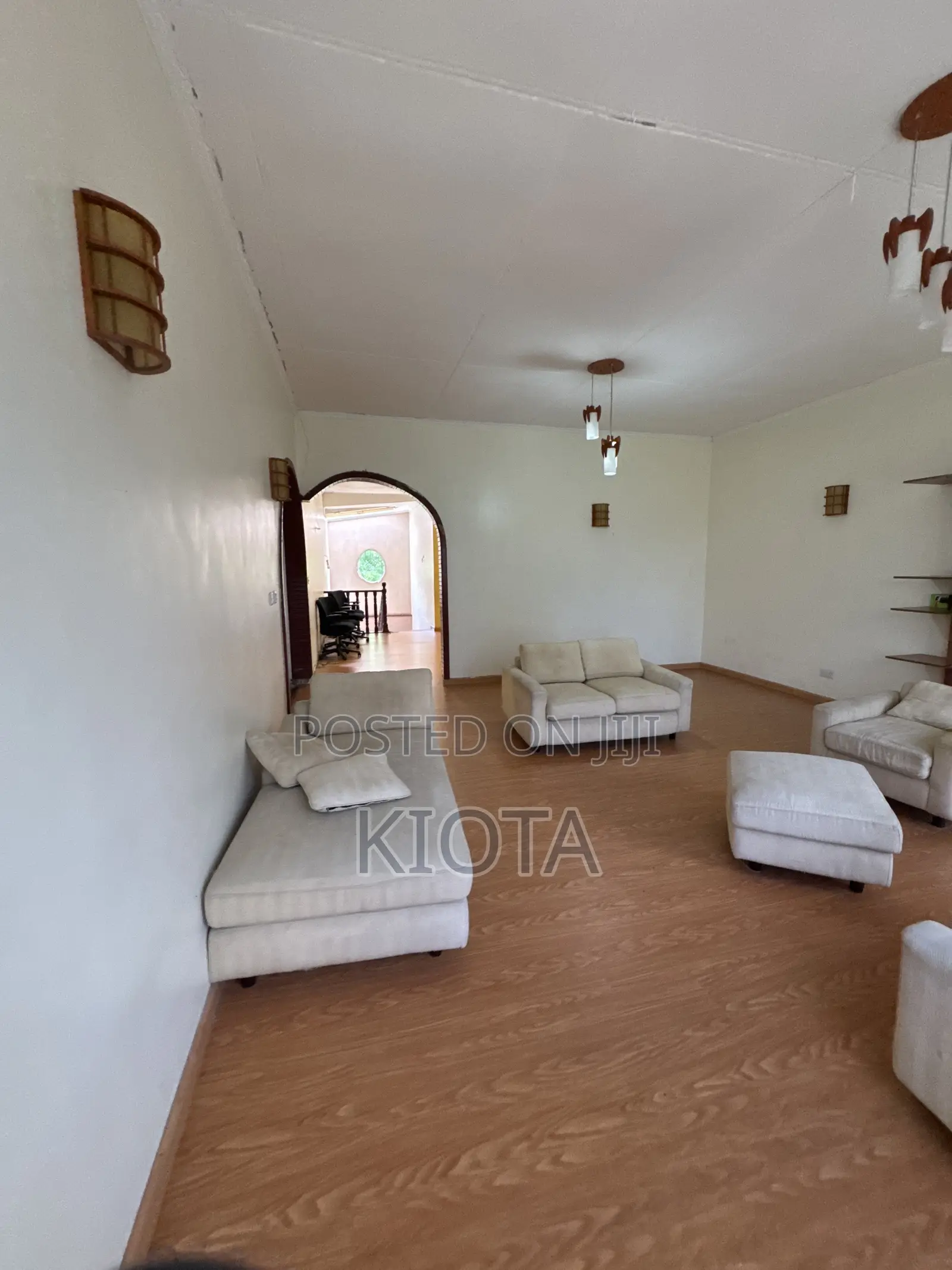 4bdrm House in Goba for sale