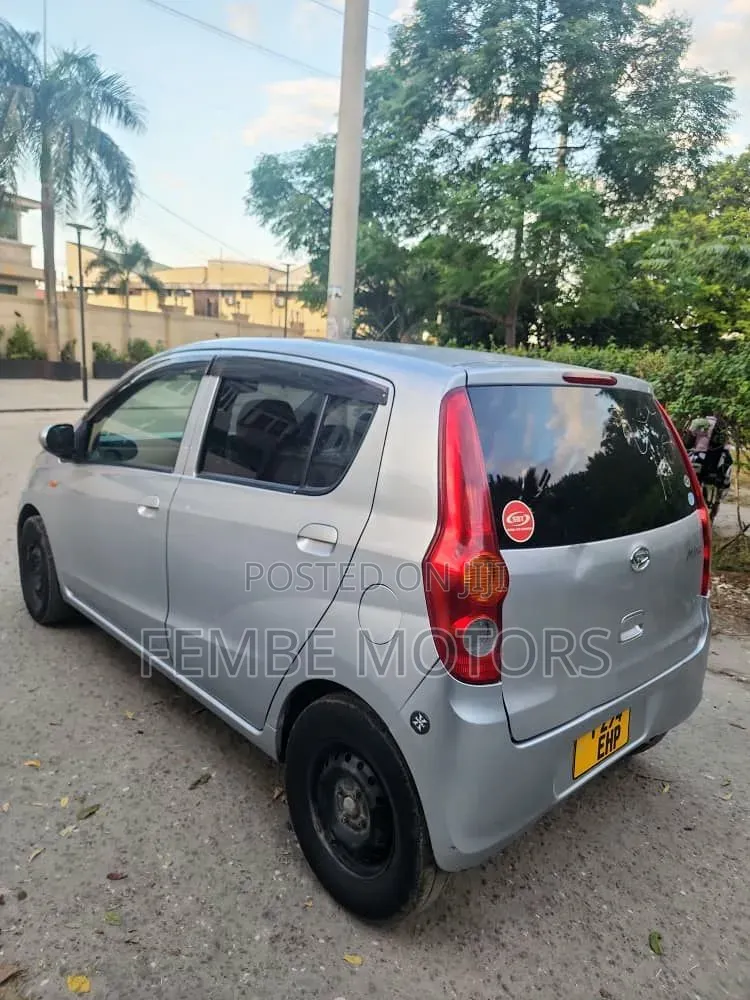 Daihatsu Mira 2007 Silver