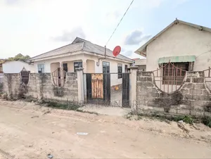 10bdrm House in Kigorofani, Pugu for sale