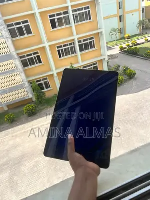 Laptop Chuwi UniBook 16GB Intel Core i7 SSD 256GB