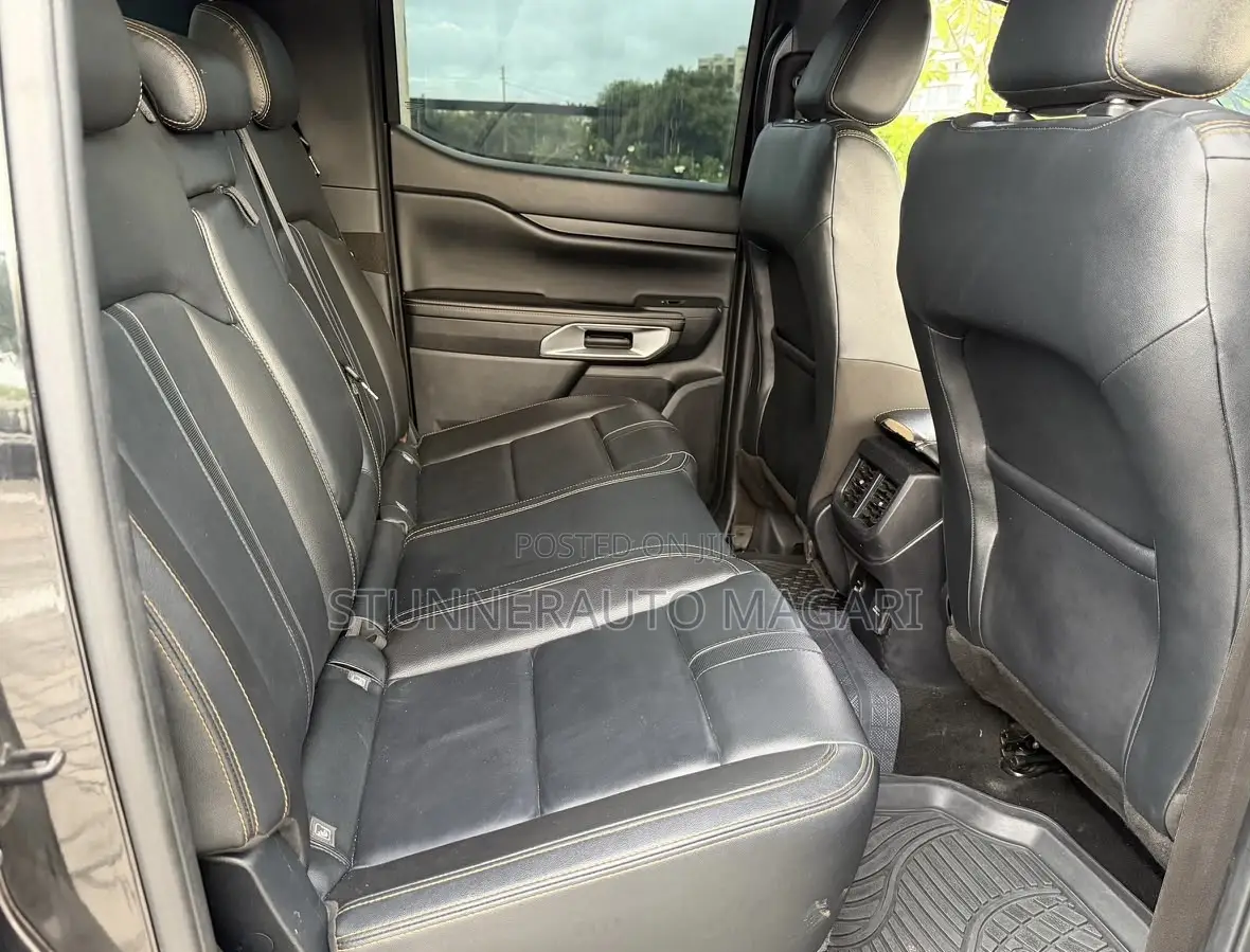 Ford Ranger Wildtrak 2023 Gray