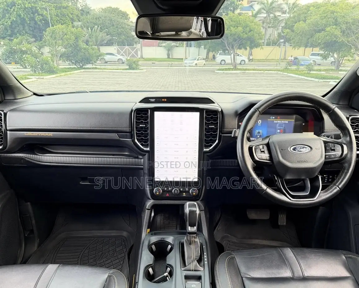 Ford Ranger Wildtrak 2023 Gray