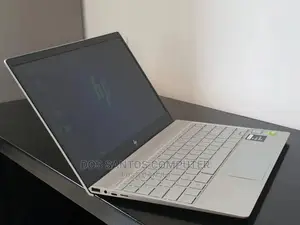New Laptop HP Envy 15t 8GB Intel Core I5 SSD 256GB