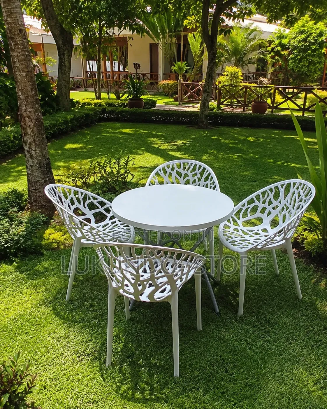 Chairs With 4 Chairs