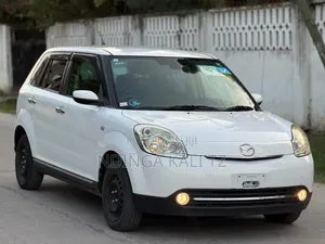 Mazda Verisa 2011 White