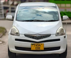 Toyota Ractis 2007 White