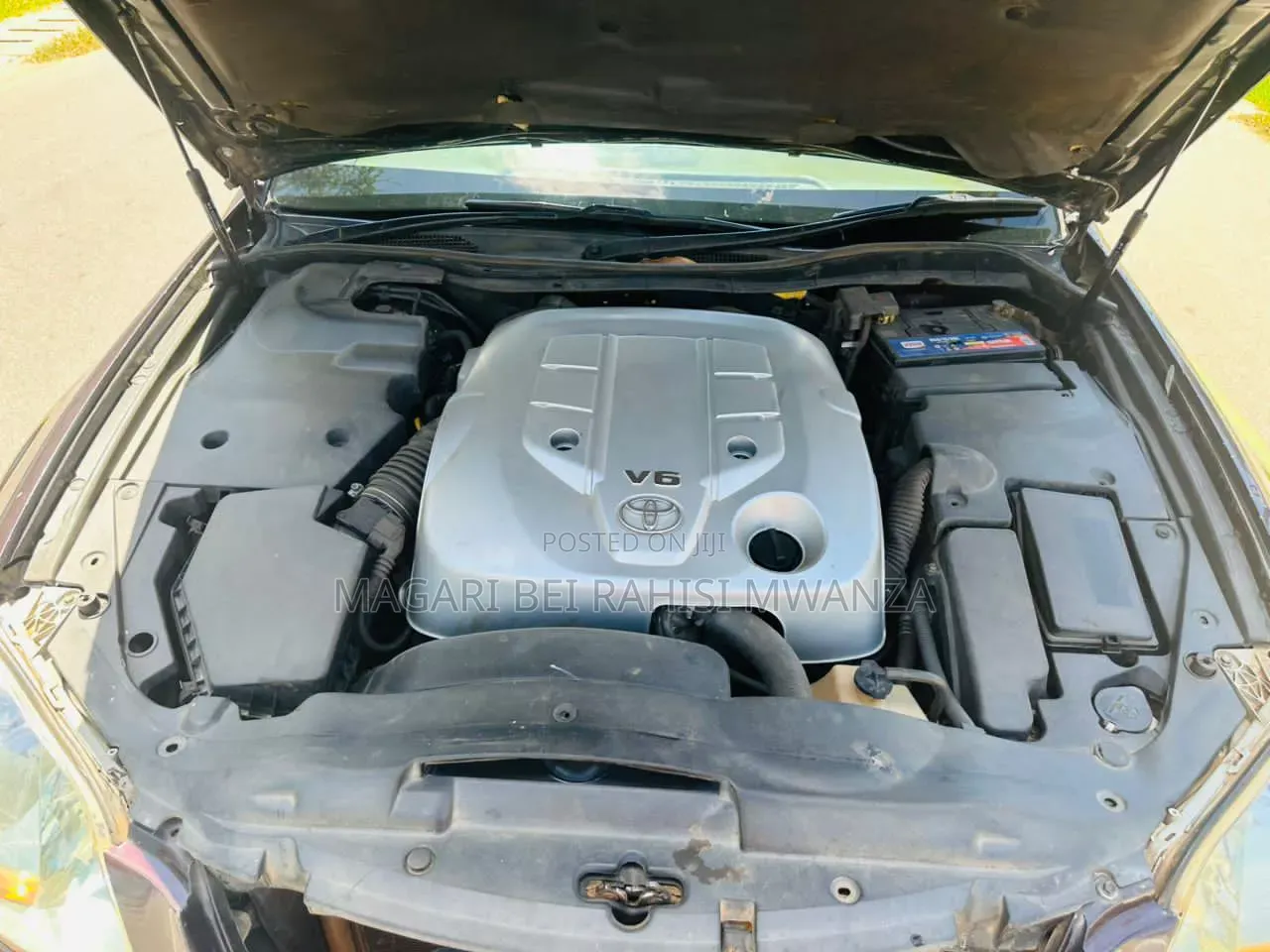Toyota Crown Royale 2005 Gray