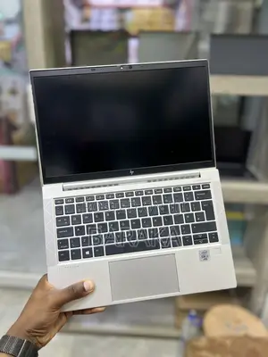 Laptop HP EliteBook 830 G7 8GB Intel Core i5 SSD 256GB