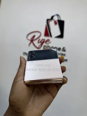 Samsung Galaxy Z Flip4 256 GB Rose Gold