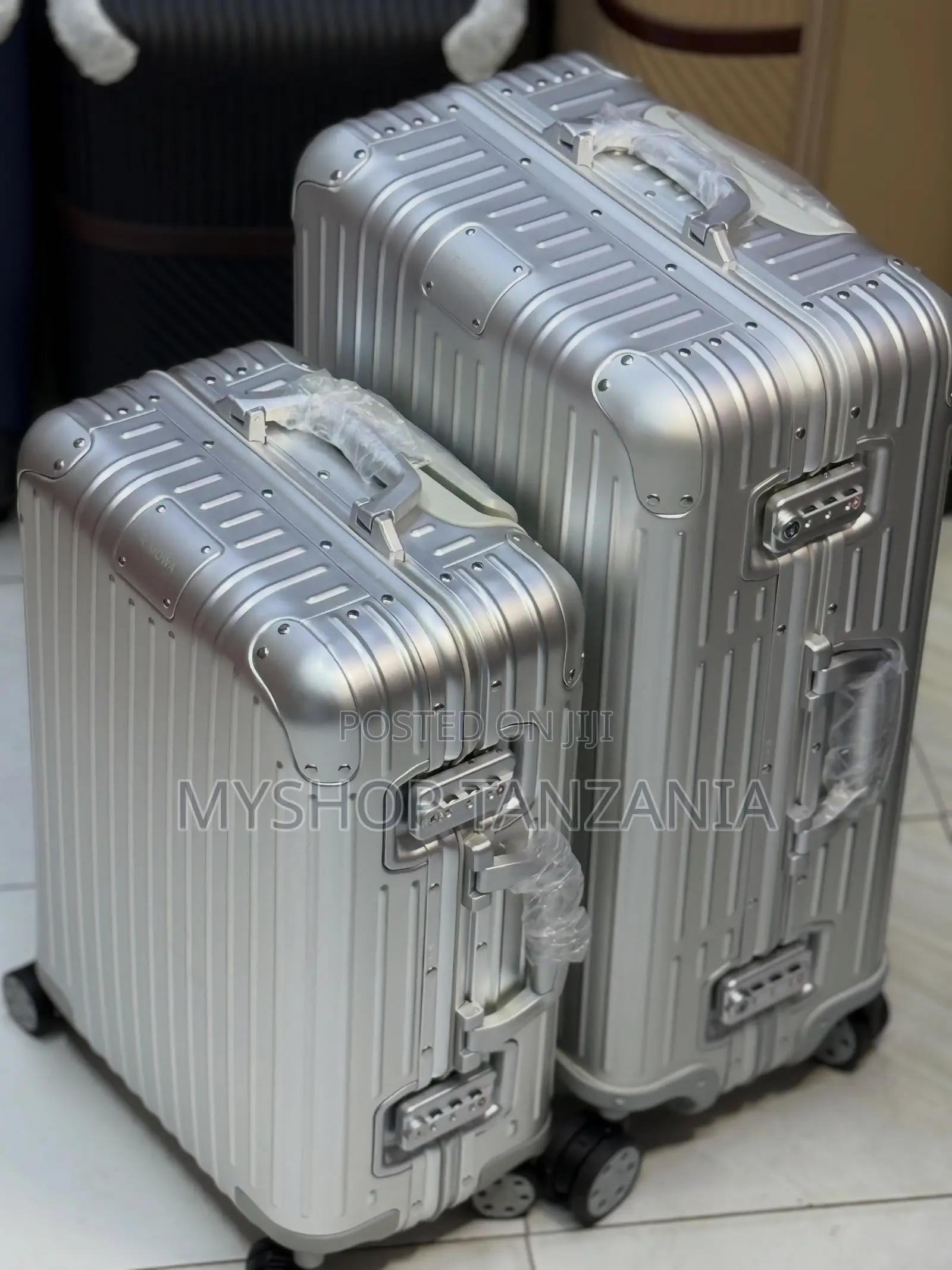 Rimowa Original Silver Aluminium Hardside Luggage