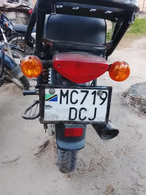 Bajaj Boxer X125 2020 Black