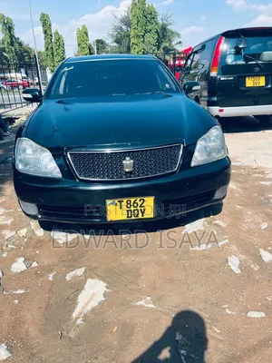 Toyota Crown 2006 Black