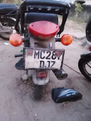 Bajaj Boxer X125 2020 Black