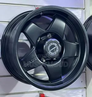 Size 18 Land Cruiser Prado,Fortuner Etc