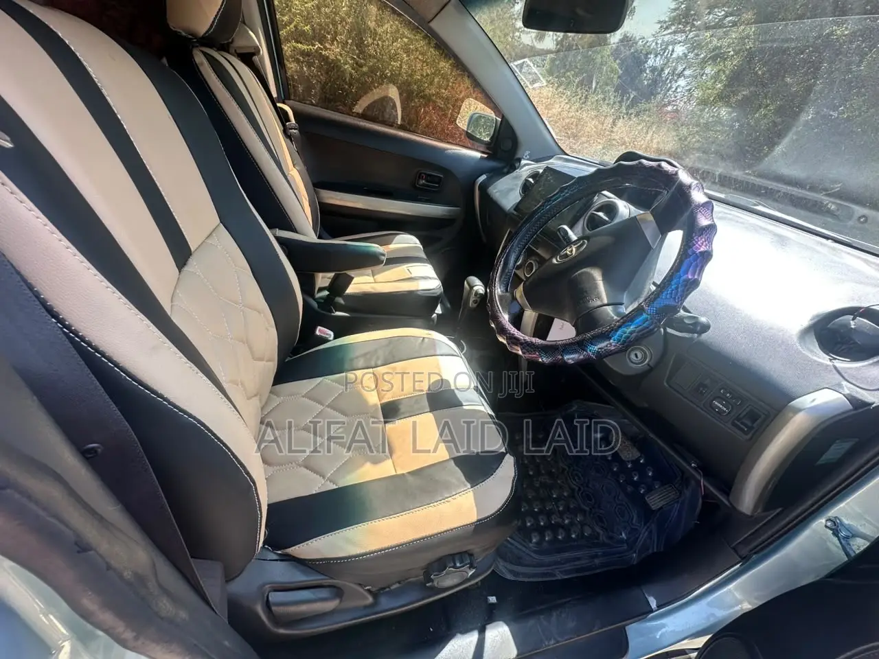 Toyota IST 2004 Silver