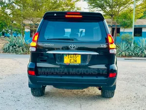 Toyota Land Cruiser Prado 2005 Black
