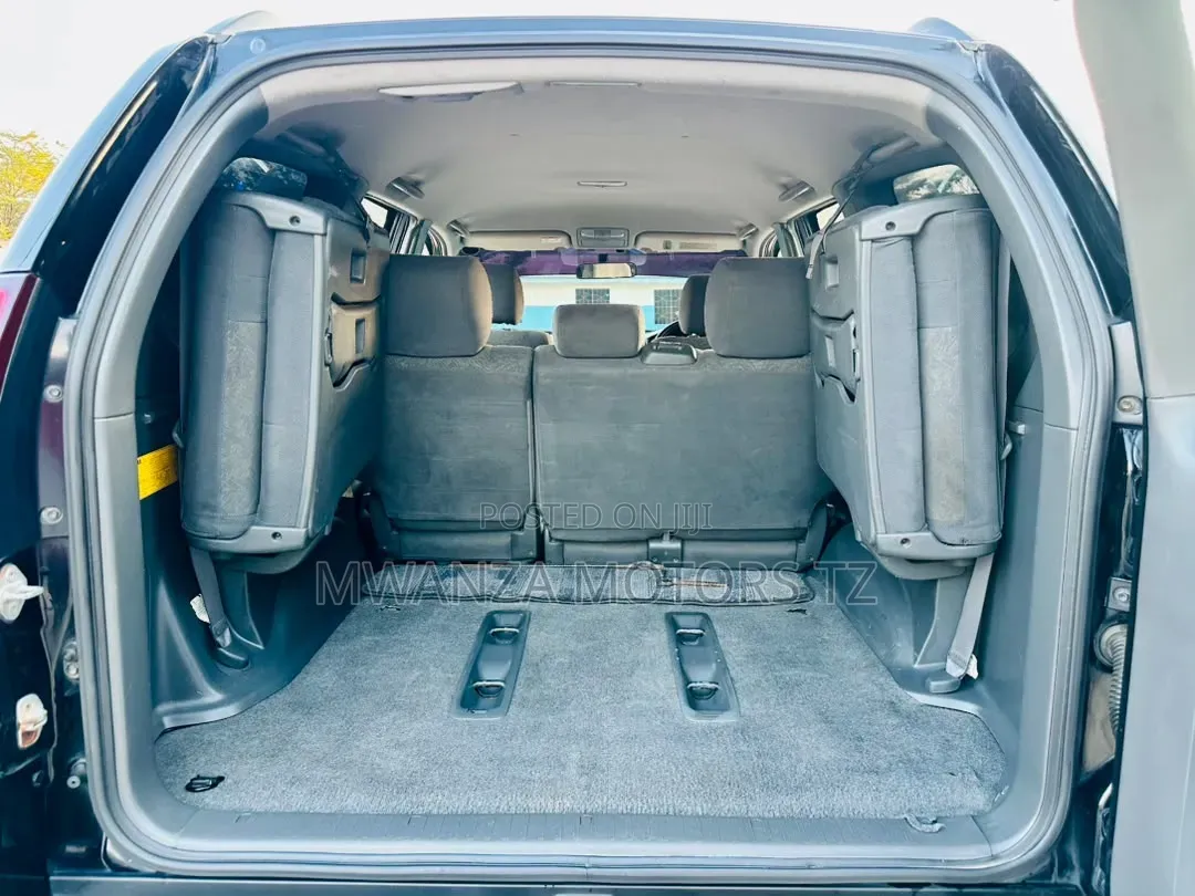 Toyota Land Cruiser Prado 2005 Black