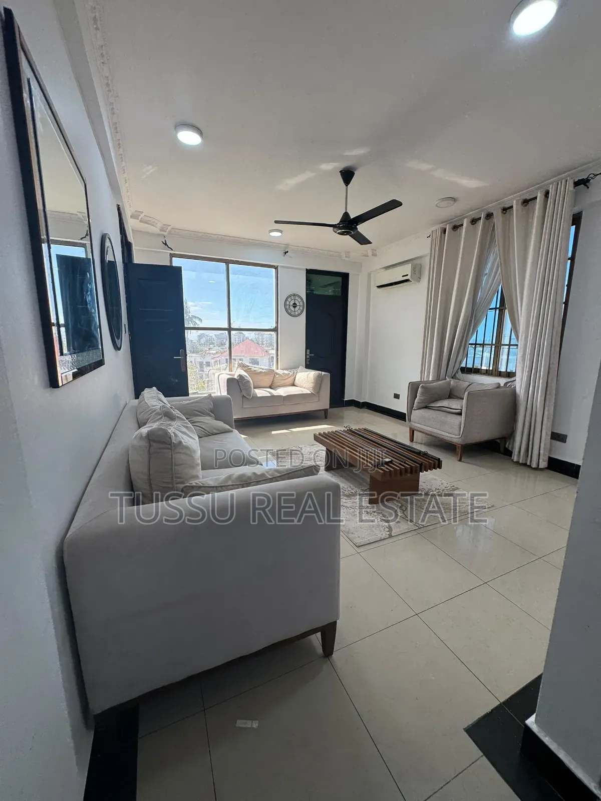 3bdrm Apartment in Msasani General Tyre, Mikocheni for rent