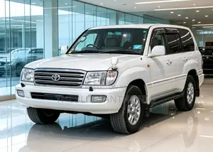 Toyota Land Cruiser 2004 White