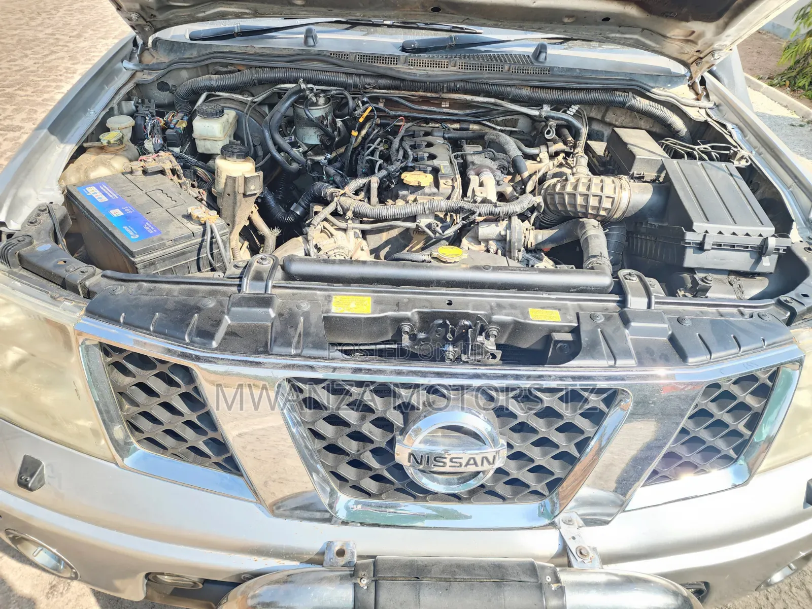 Nissan Navara 2016 Silver