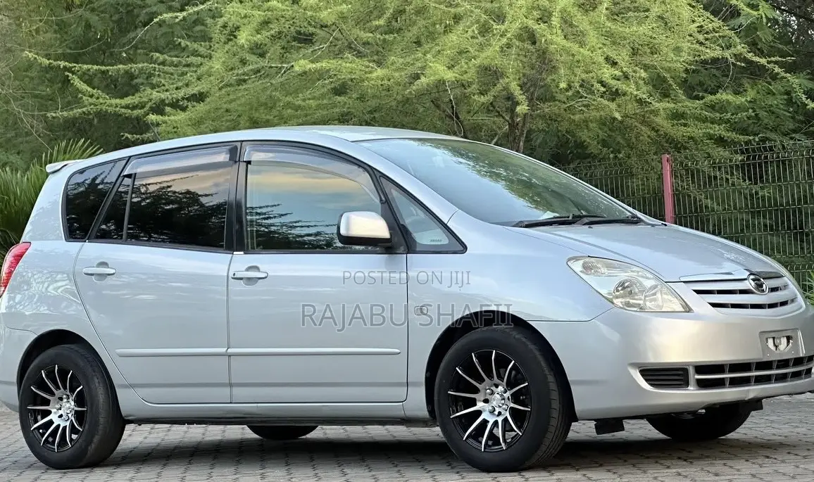Toyota Corolla Spacio 1.5 X 2004 Silver