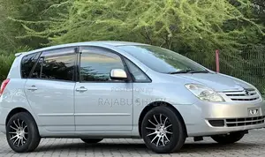 Toyota Corolla Spacio 1.5 X 2004 Silver