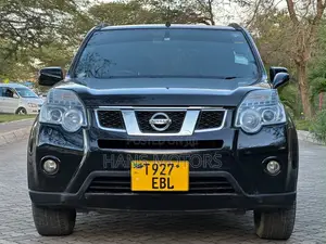 Nissan X-Trail 2010 Black