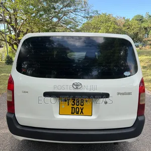 Toyota Probox 2005 White