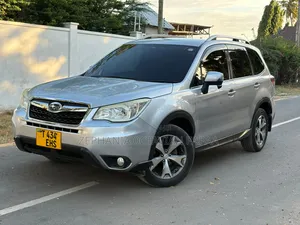 Subaru Forester 2014 Silver