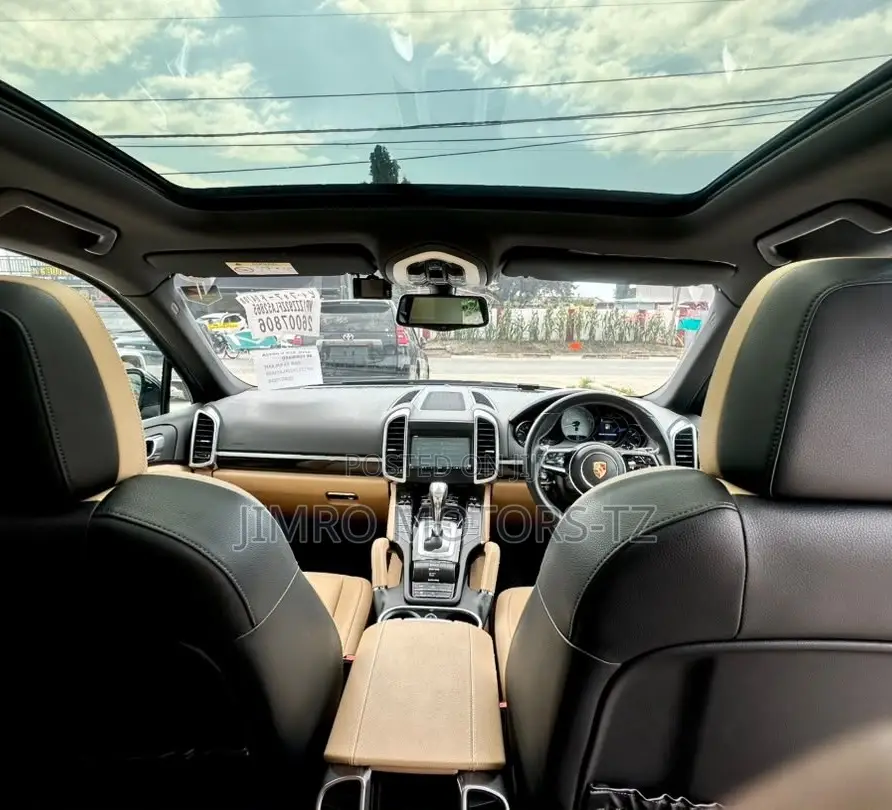 Porsche Cayenne 2016 Black