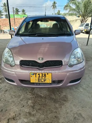 Toyota Vitz 2005