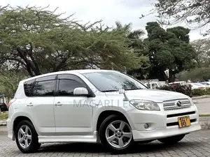 Toyota RAV4 2.0 4x4 2007 White