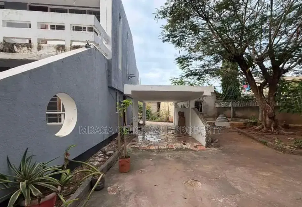 Furnished 3bdrm House in Masaki for rent