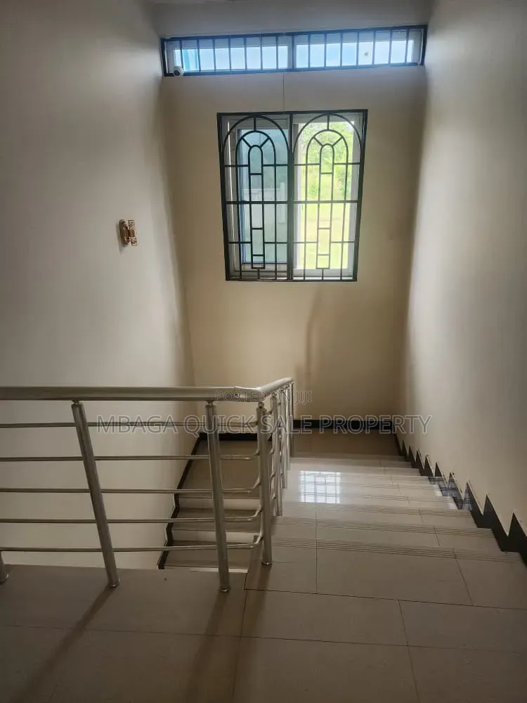 4bdrm House in Mabwepande, Magomeni for rent