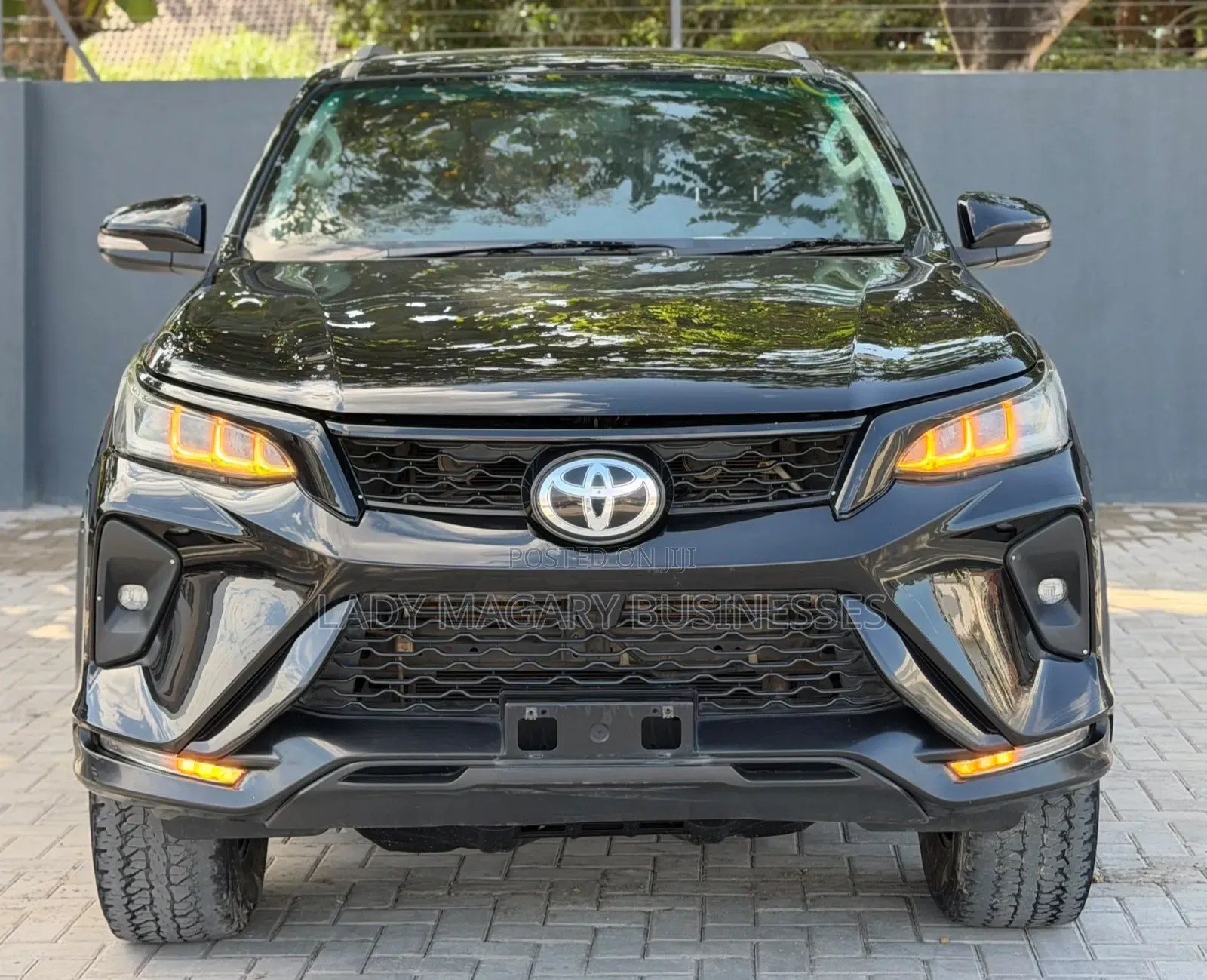 Toyota Fortuner 2.4 D AWD 2018 Black