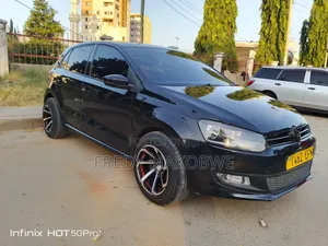 Volkswagen Polo 2012 Black