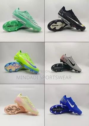 World Cup Football Shoes (Viatu Vya Kombe La Dunia) , Ronaldo, Messi,