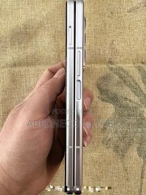 Samsung Galaxy Z Fold3 5G 256 GB Silver